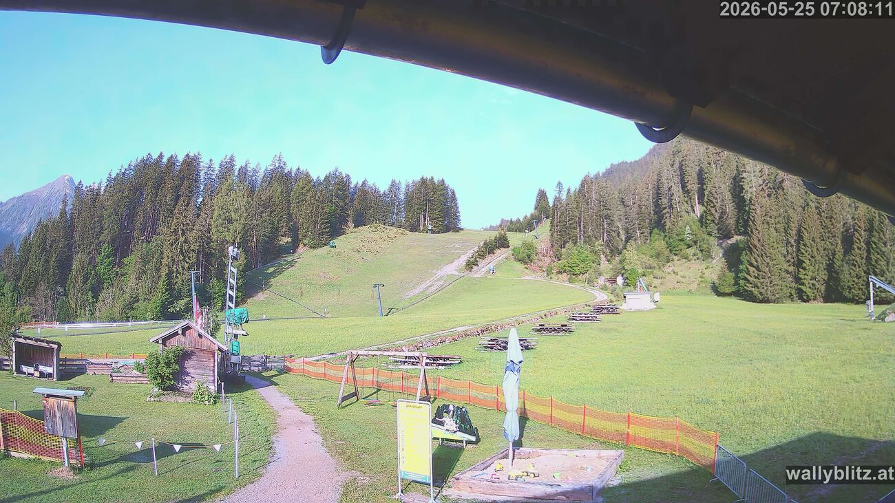 Aktuelles Bild unserer Webcam Elbigenalp