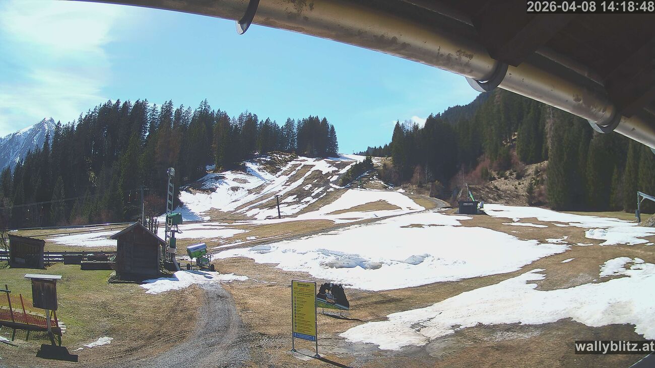 Aktuelles Bild unserer Webcam Elbigenalp